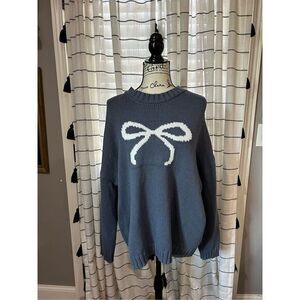 Bow Blue Sweater Size XL